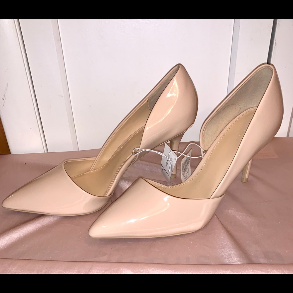 Brand New OLD NAVY 4” Tan Patent Leather Pumps
